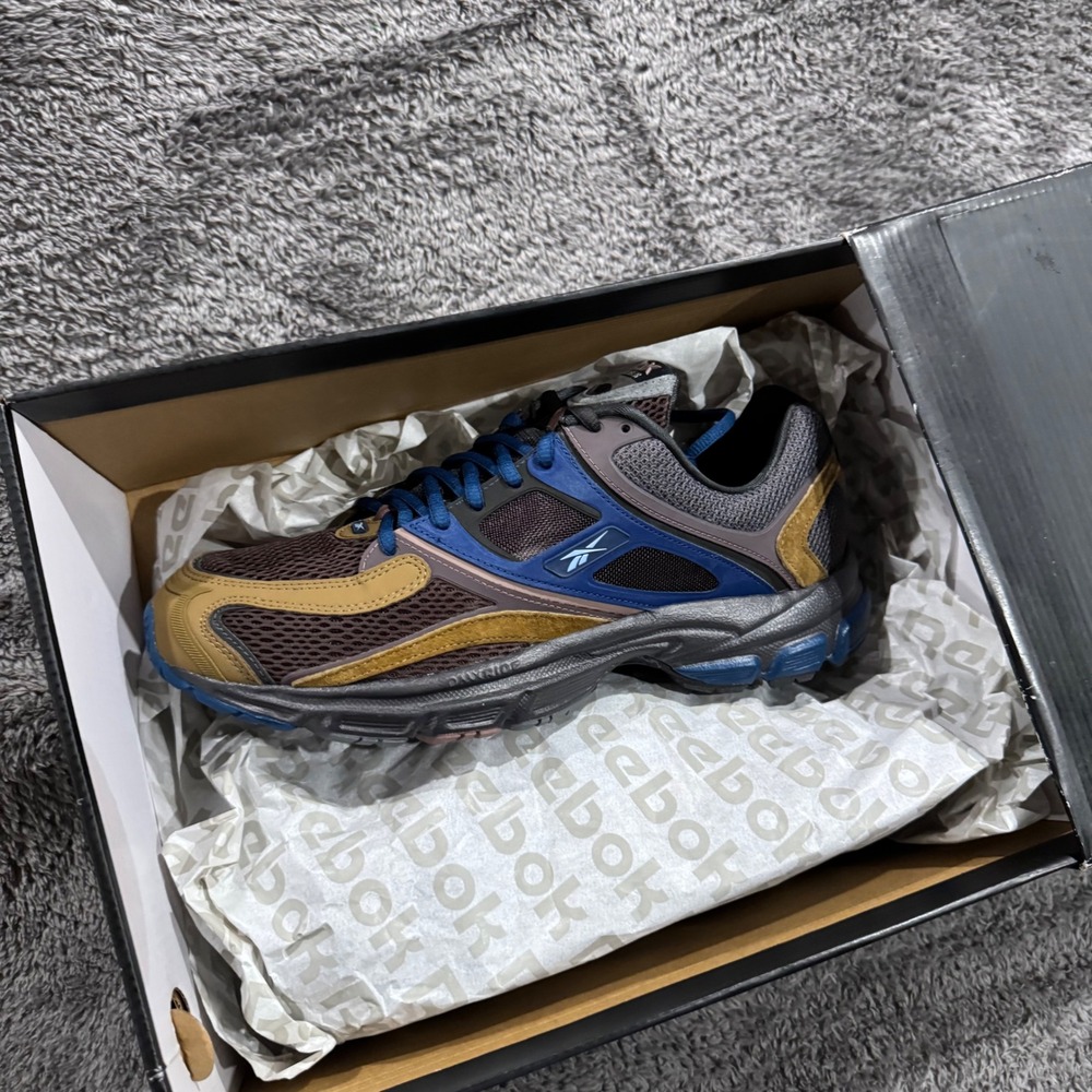 Reebok Trinity Premier Running Shoes Brown Blue FY3408 Mens Size 11 NEW